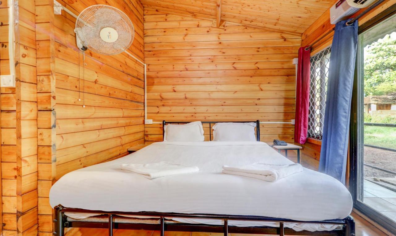 Royal Suites Andžuna Exteriér fotografie