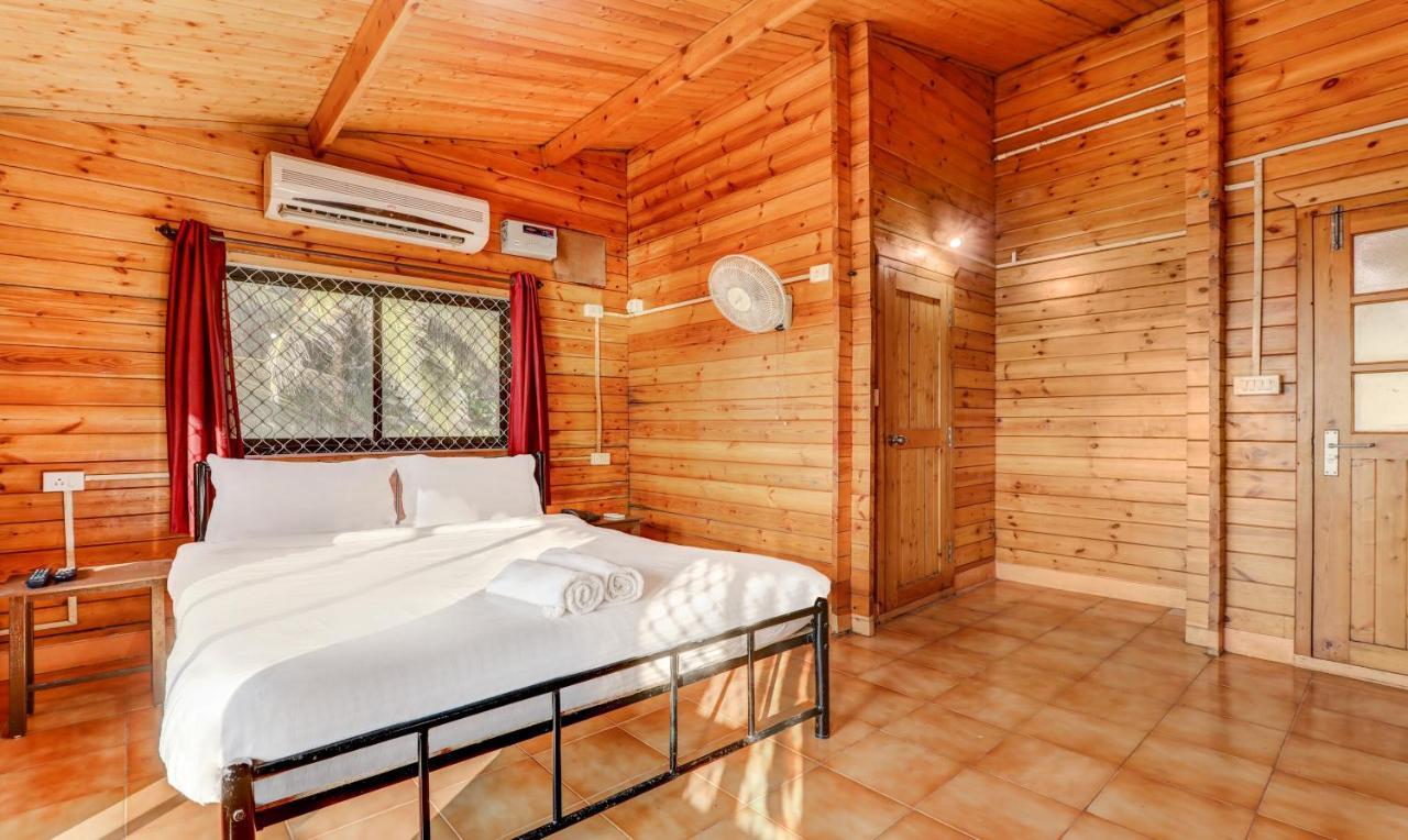 Royal Suites Andžuna Exteriér fotografie