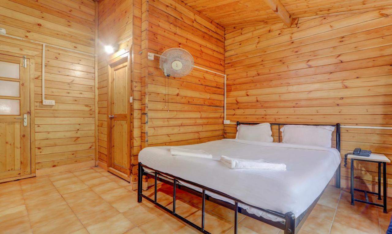 Royal Suites Andžuna Exteriér fotografie